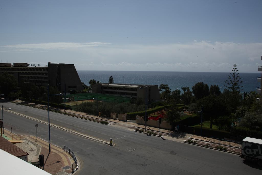 Anemos Apartments Limassol Szoba fotó