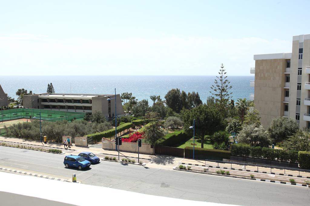Anemos Apartments Limassol Kültér fotó