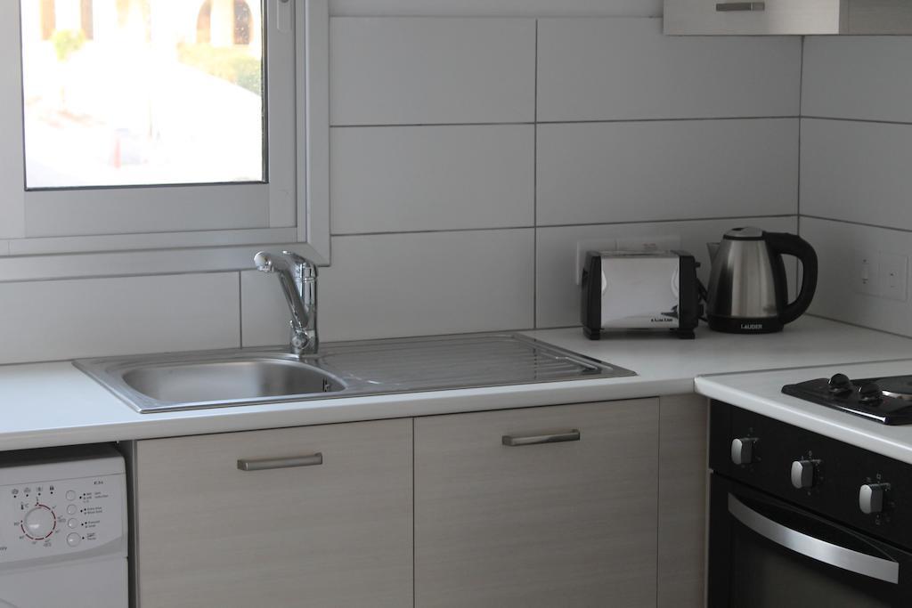 Anemos Apartments Limassol Kültér fotó